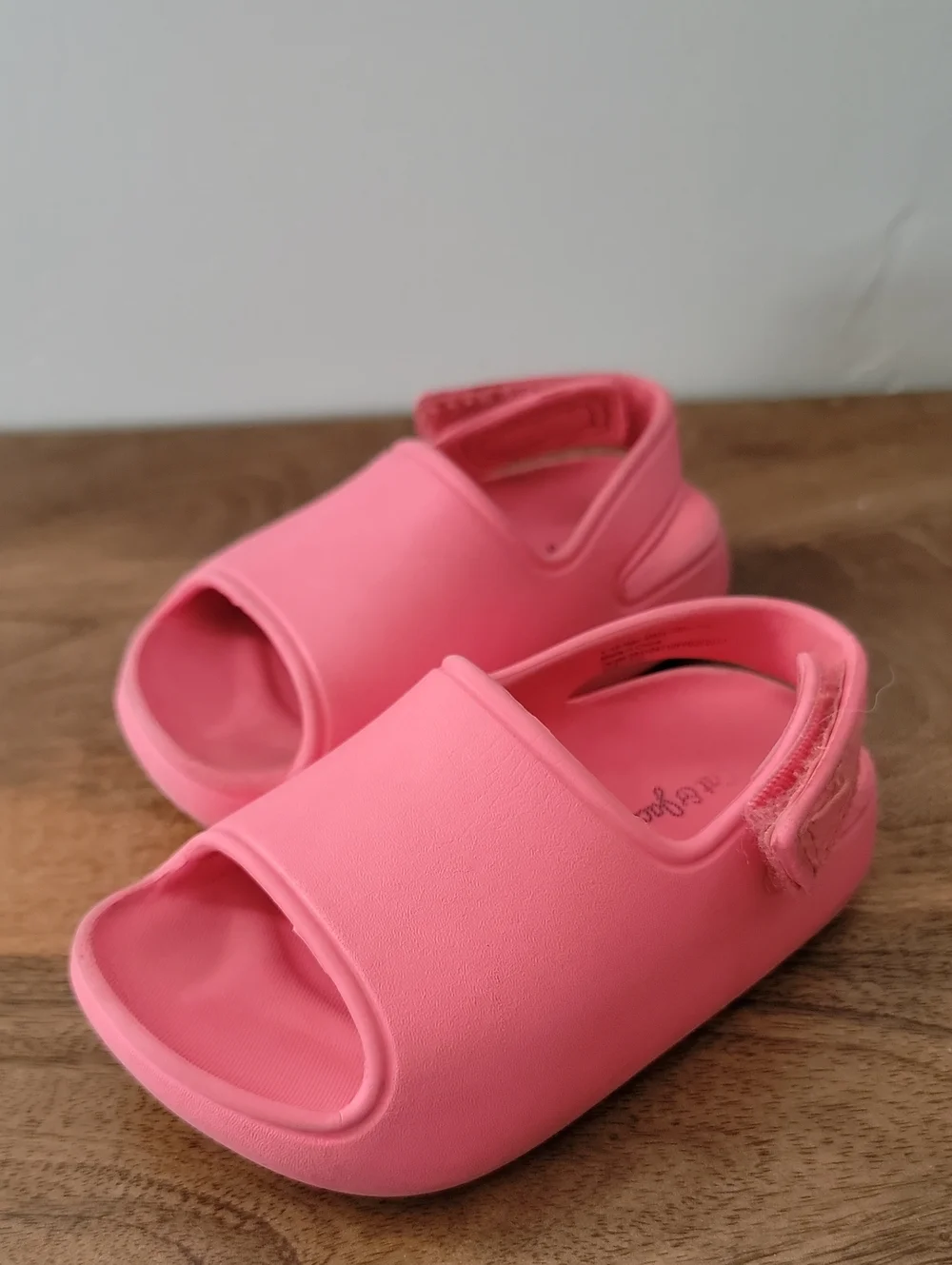 Cat & Jack Kids Pink Open-Toe Slide Sandals